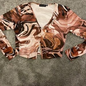 Long sleeve crop top